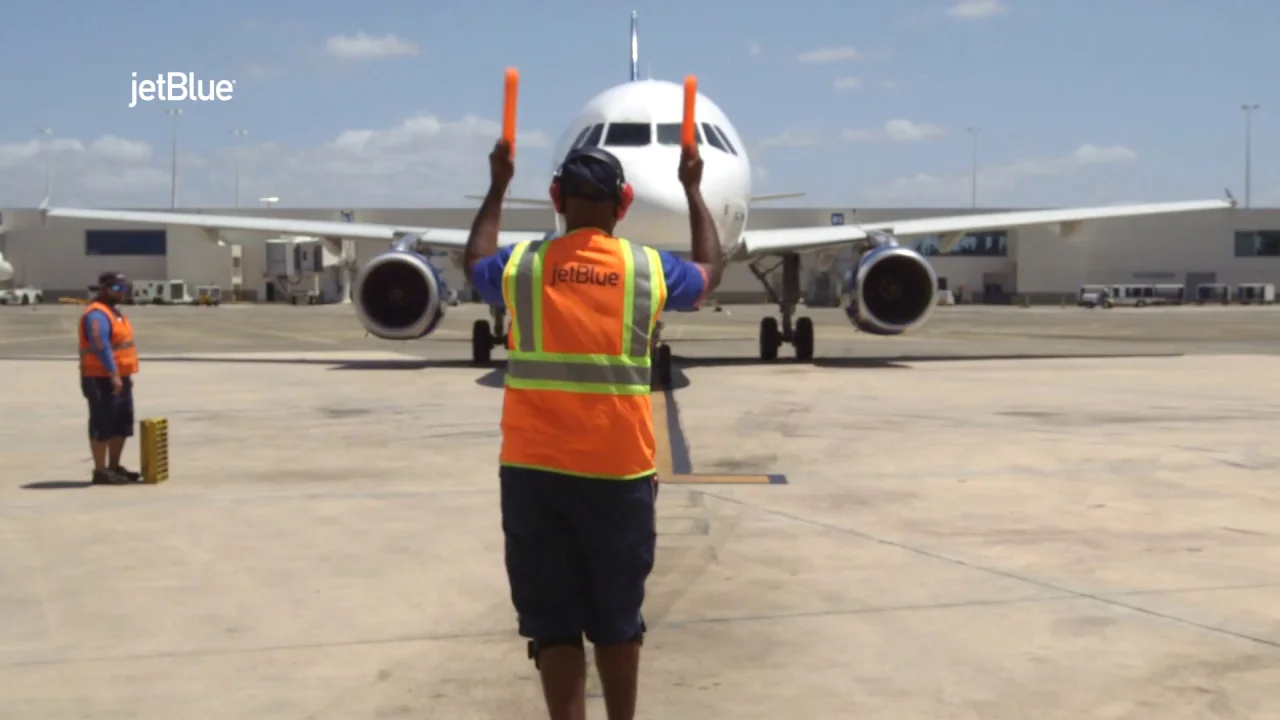 JetBlue - Our crewmembers at New York's LaGuardia airport