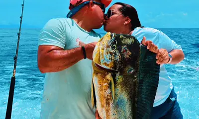 The Pacific is burning with those mahi-m