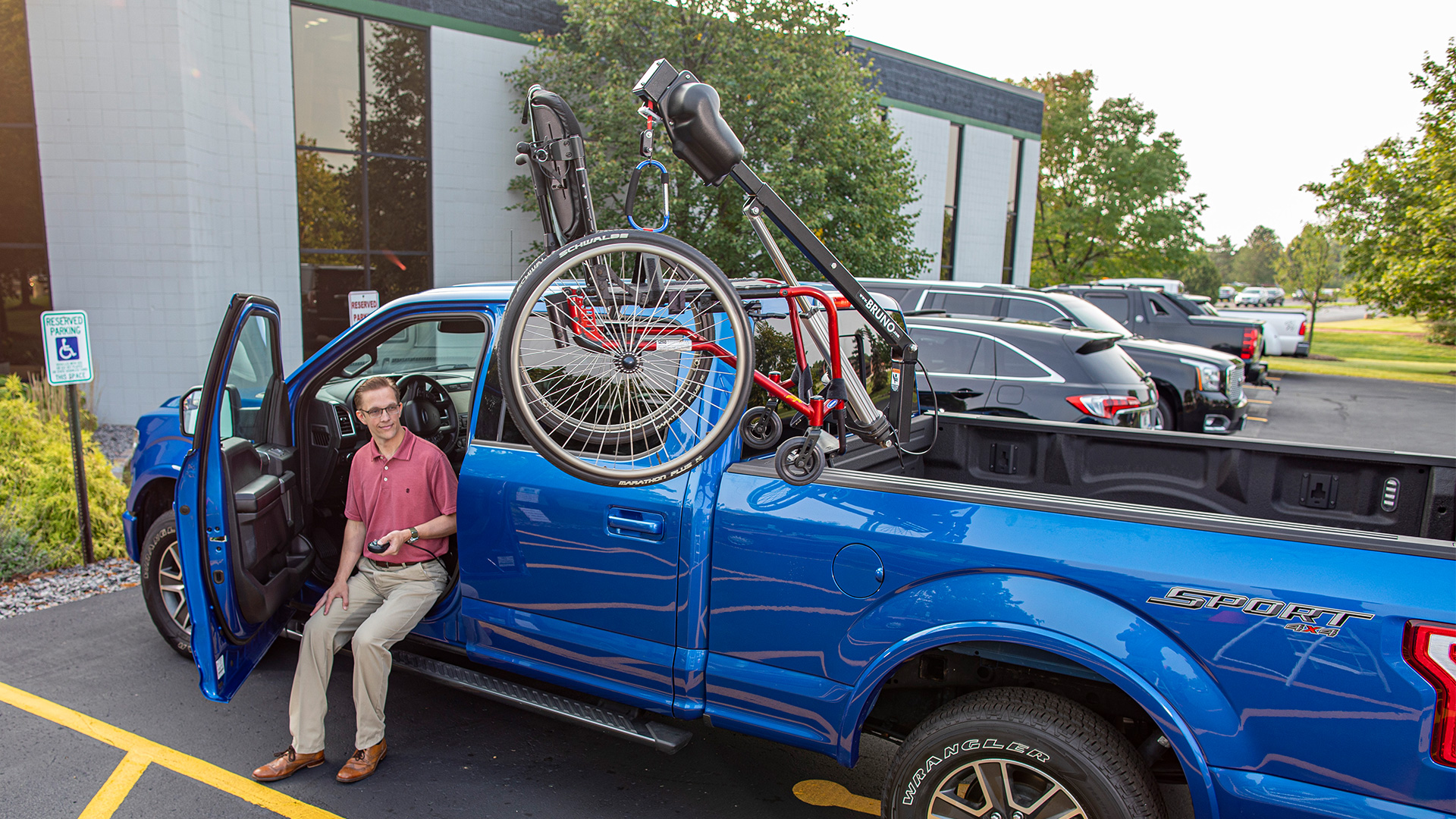 wheelchair lift for truck bed