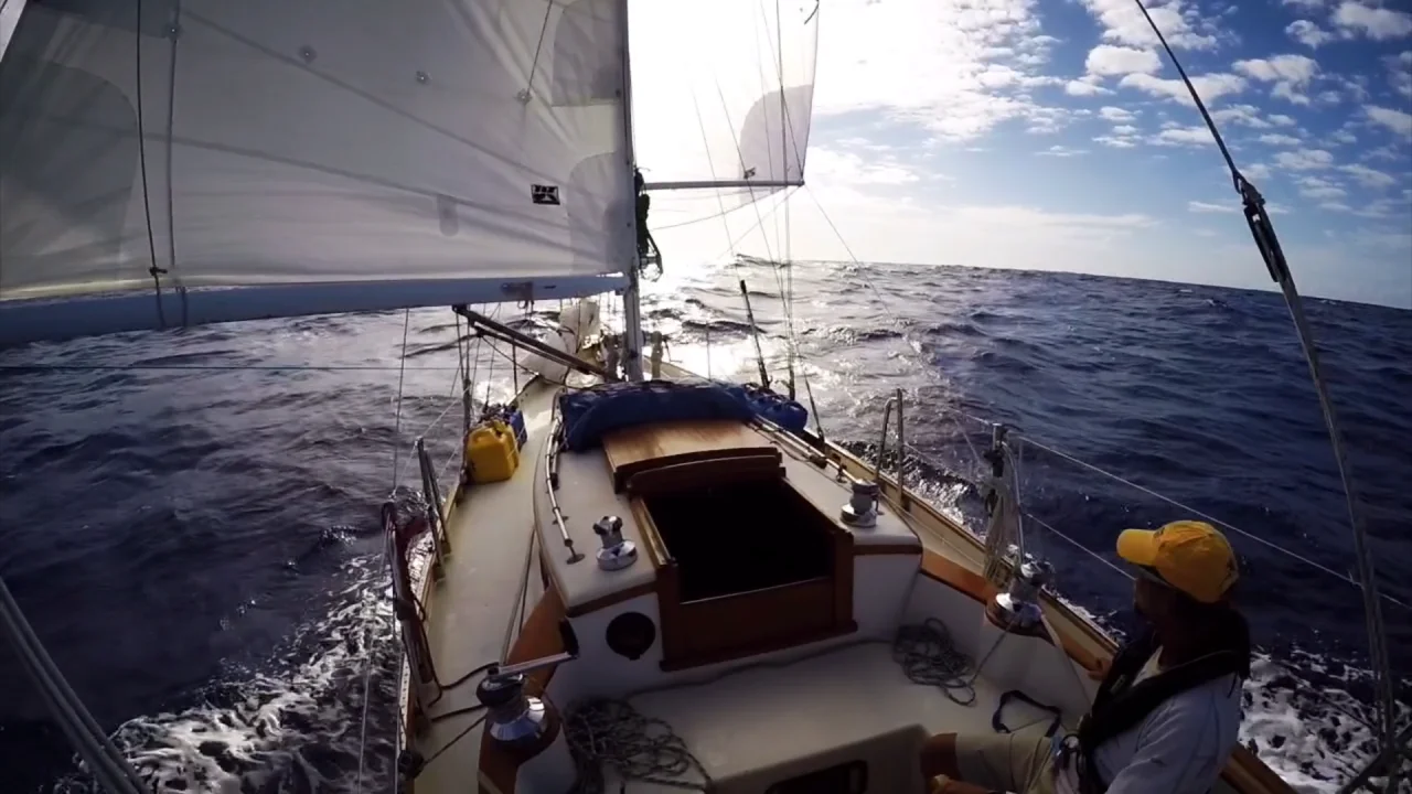 Full Keel Sailboats  Favorable Argument — Hawaii Sailing