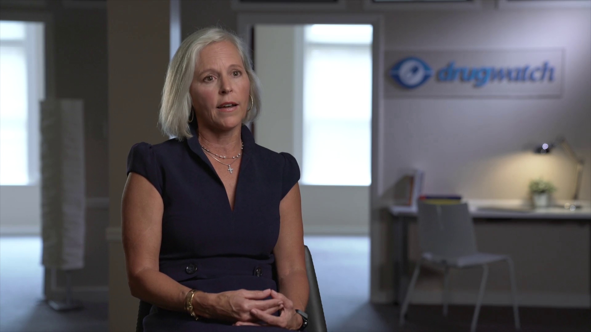 What injuries do transvaginal mesh lawsuits claim?