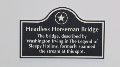 Personalized Engraved Historical Arch Marker