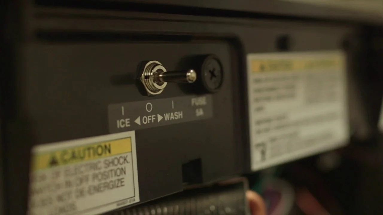 Video Overview | Hoshizaki KM-151BAH 121 lbs per day Under Counter