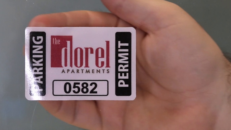 Laminated Vinyl White Decals with Front-stick adhesive