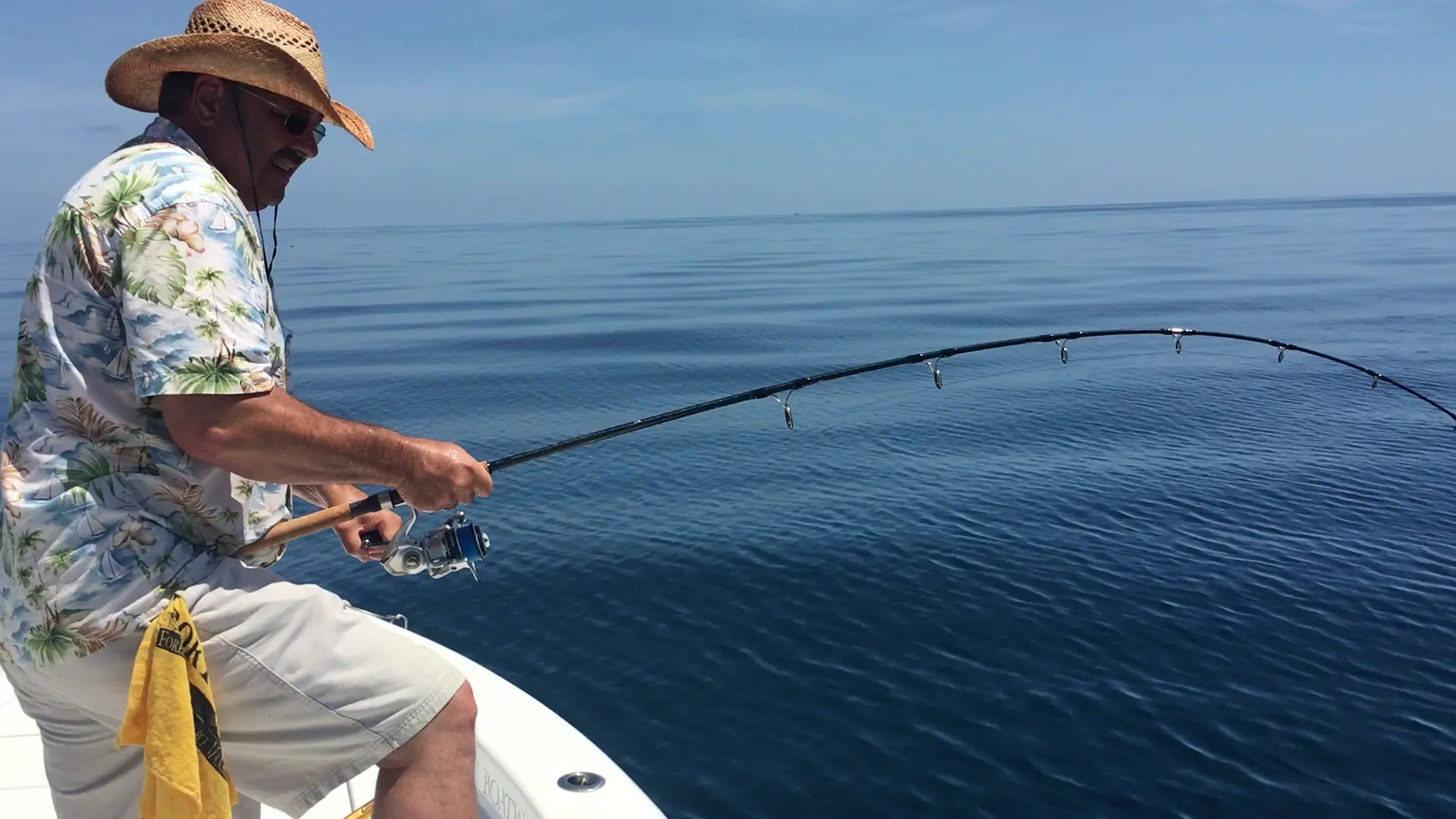 Business Card: Fins n’ Tails – Fishing Charters