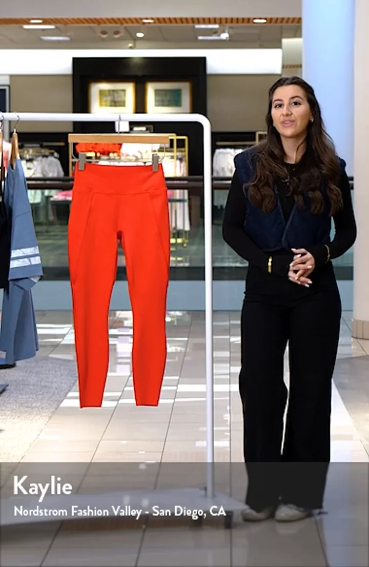 Nike Universa Medium-Support High-Waisted Pocket 7/8 Leggings