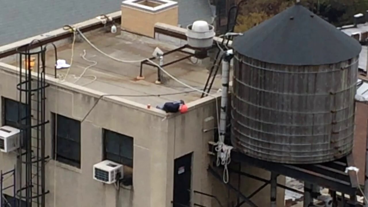 Missing Fall Protection on a Flat Roof! - Hazard Spotting