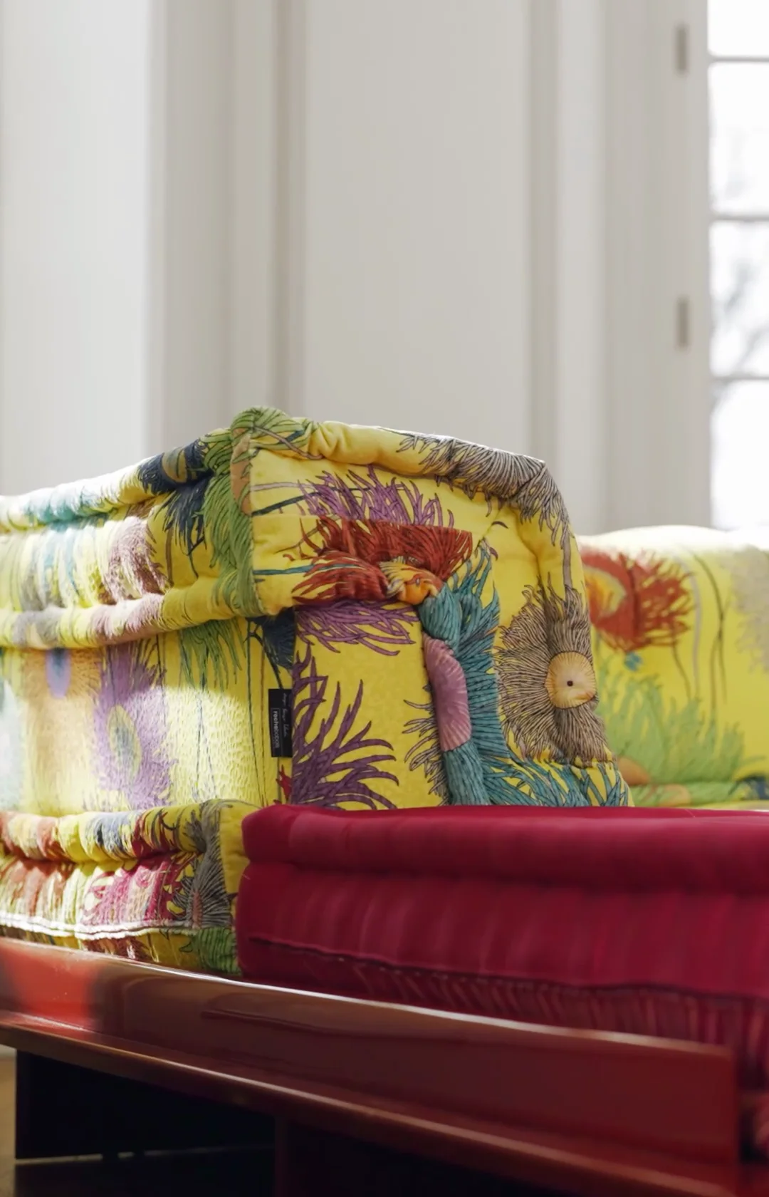 ROCHE BOBOIS | USA | Official Website | French Art de Vivre ROCHE BOBOIS | USA | Official Website | French Art de Vivre