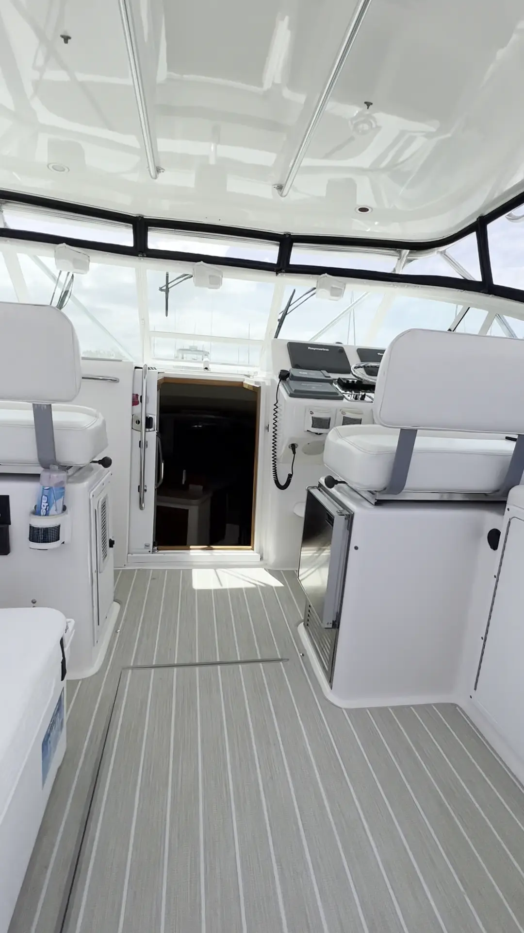 Business Card: Fish On! Charters San Diego