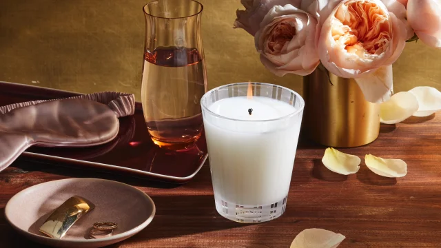 行列のできるレビュー商品、集めました。高評価アイテム Scented Oud & Noir Rose York New NEST Candle Nordstrom | ライト・ランタン