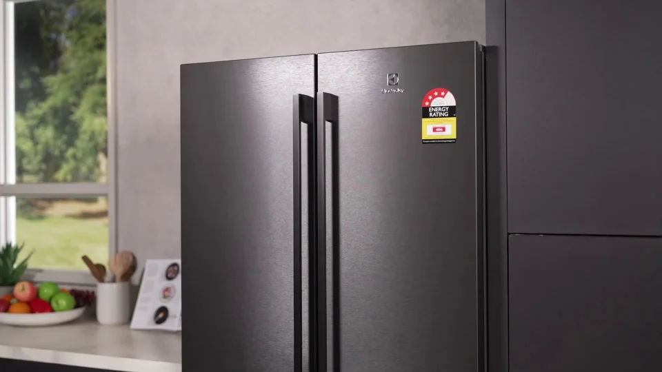 Electrolux 562L UltimateTaste 700 French Door Refrigerator Black