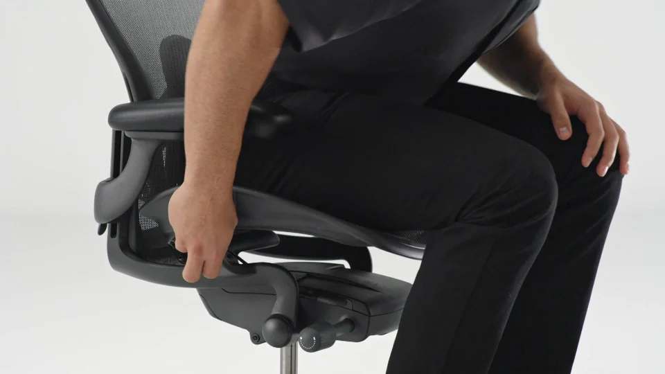 Herman Miller Aeron® Chair - Fully Adjustable Arms, Adjustable Posturefit  SL, Polished Aluminum