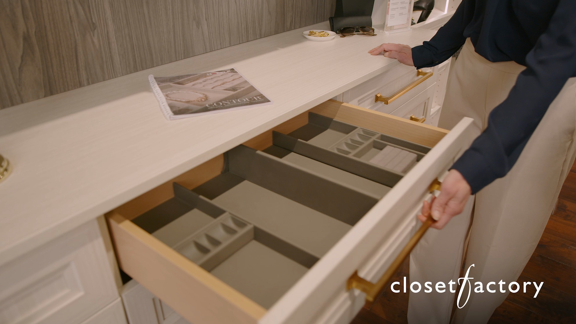 Custom Built-In Closets | Closet Factory Delaware Valley