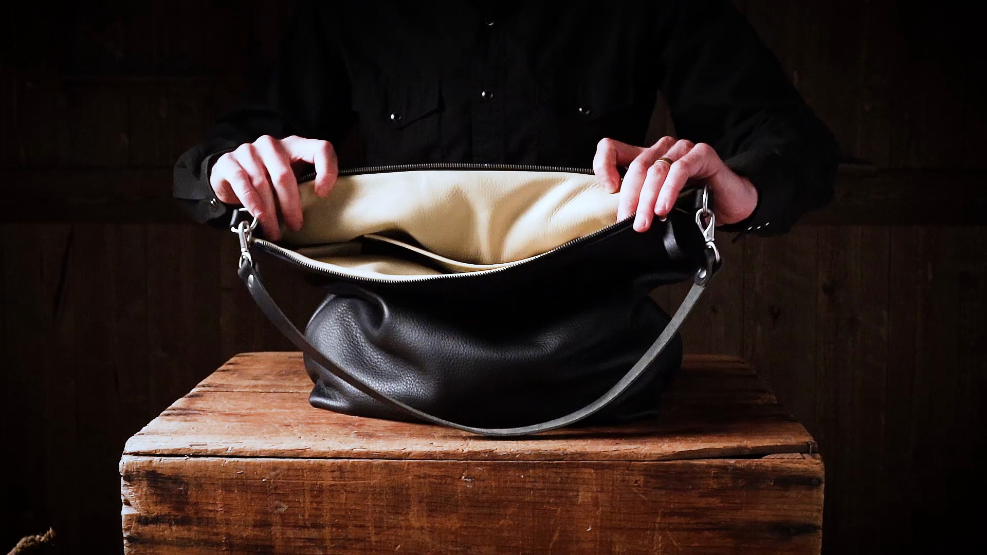 Women's Large Zip Purse | Mr. Lentz Shop