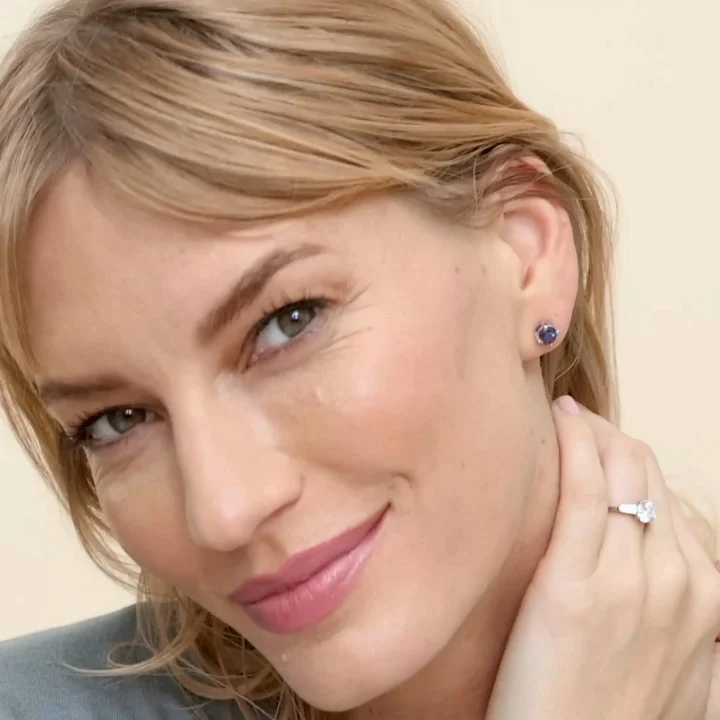 Solitaire Lab Alexandrite Stud Earrings in Silver