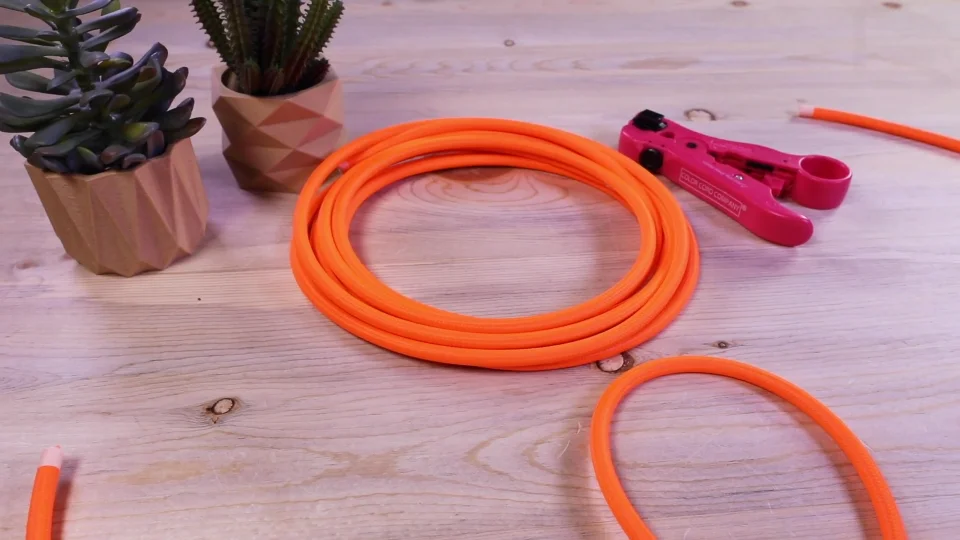 Cloth Covered Wire - Neon Orange – Color Cord Company