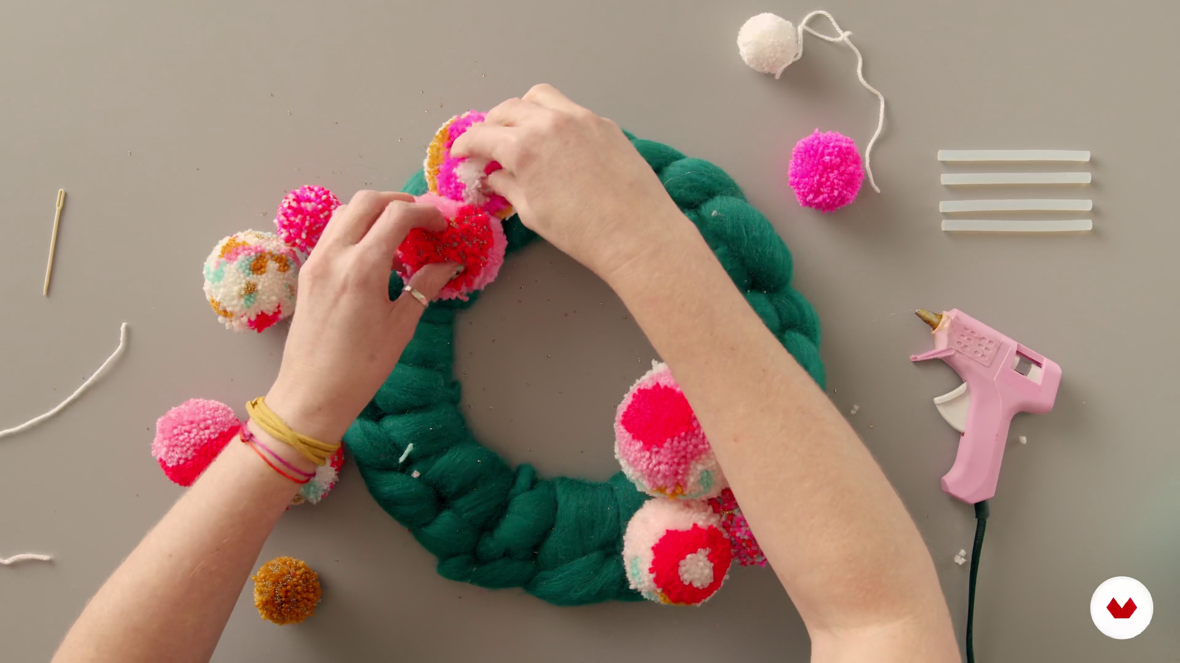 Building the Wreath | "Pom-Pom Design and Creation" (sewyeah) |