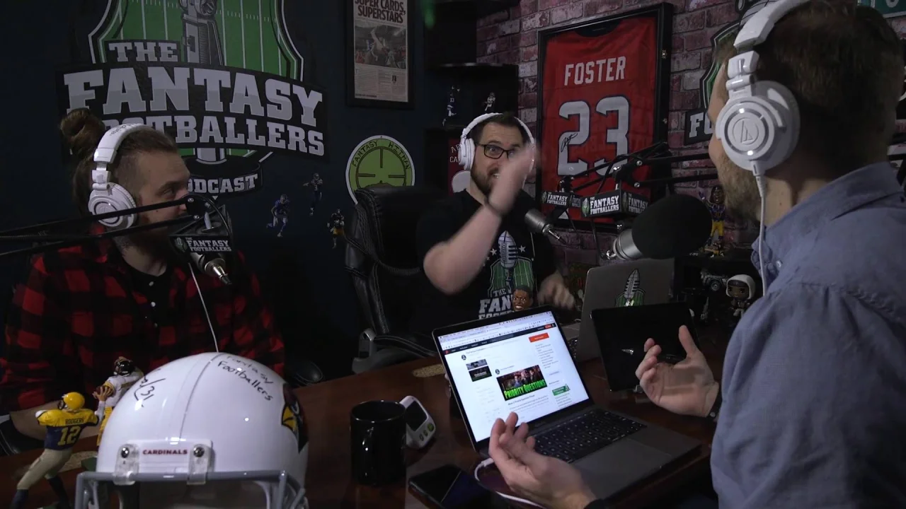 Andy Holloway & Mike Wright are LIVE answering fantasy football