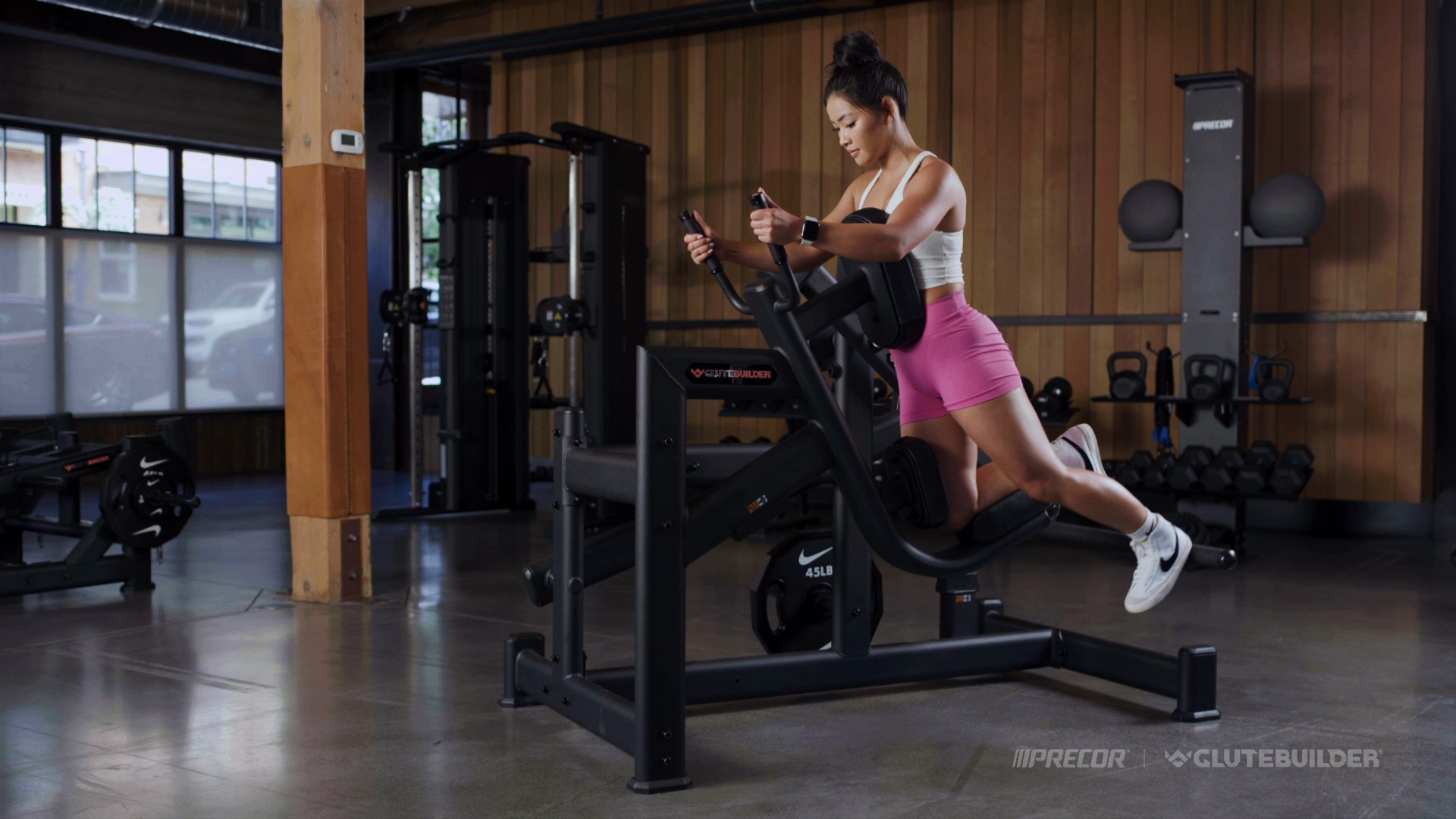 Glutebuilder Pendulum Kickback | Versatile Lower Body Training by