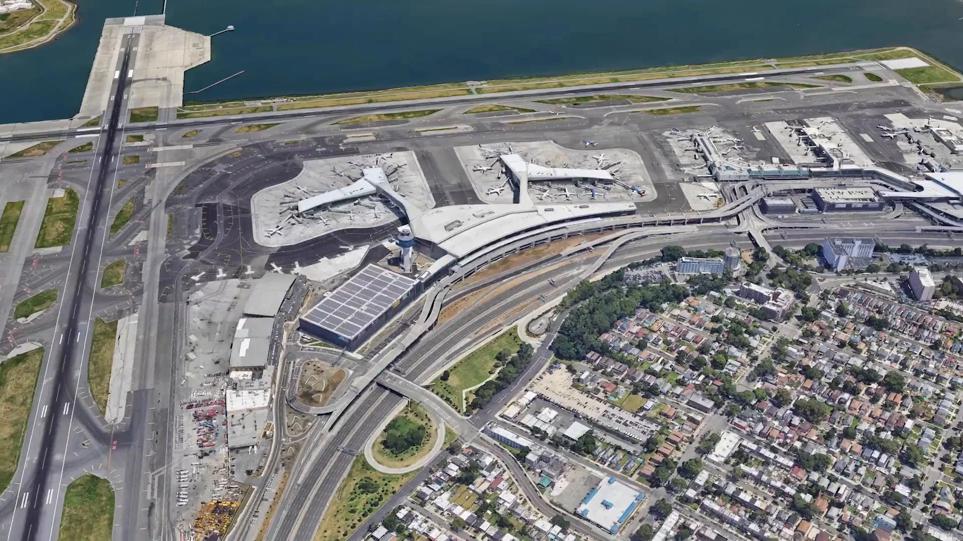 Seven New Gates Now Complete In LaGuardia Airport's, 54% OFF