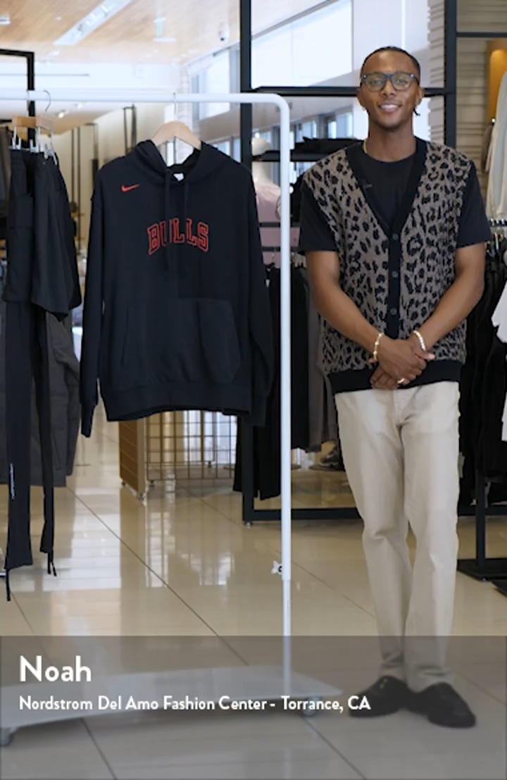 売れ筋商品|||ナイキ パーカー・スウェットシャツ アウター レディース Men's Black Chicago Bulls Courtside Versus Stitch Split Pullover Hoodie Black Chicago Bulls Nike Club Courtside Hoodie – Official Chicago