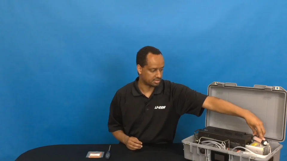 LI-78xx Trace Gas Analyzers | Video: Replacing the Desiccant in