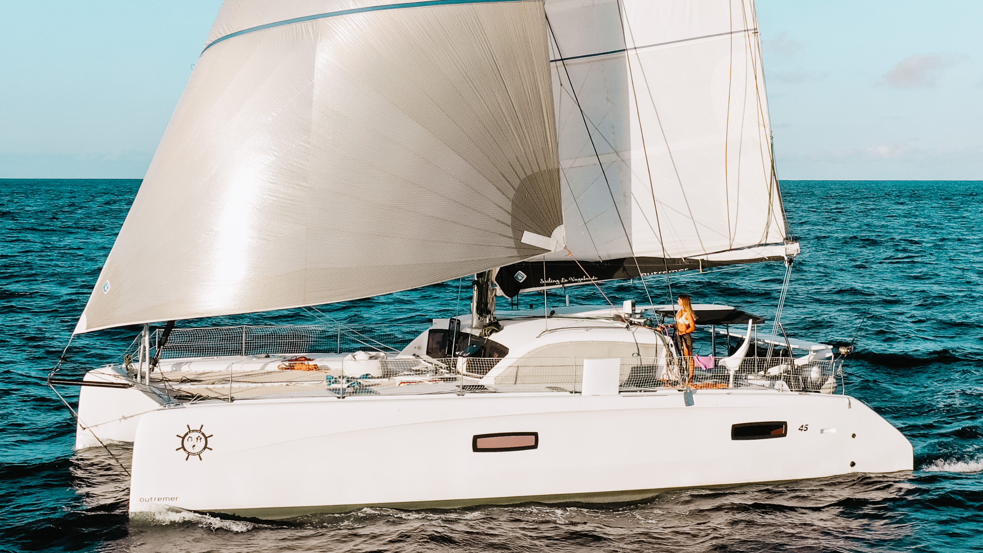 Sailing La Vagabonde | A Few Words 