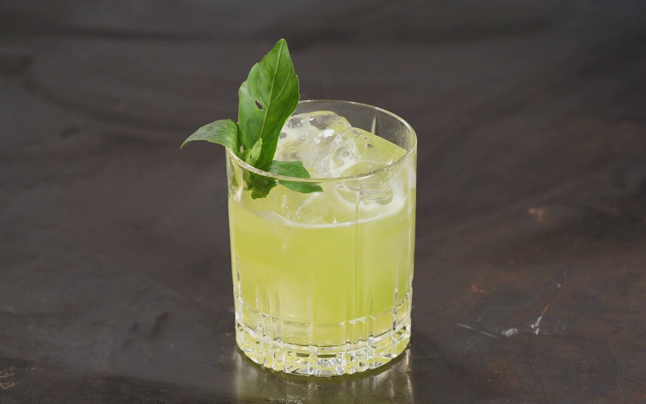 Gin Basil Smash