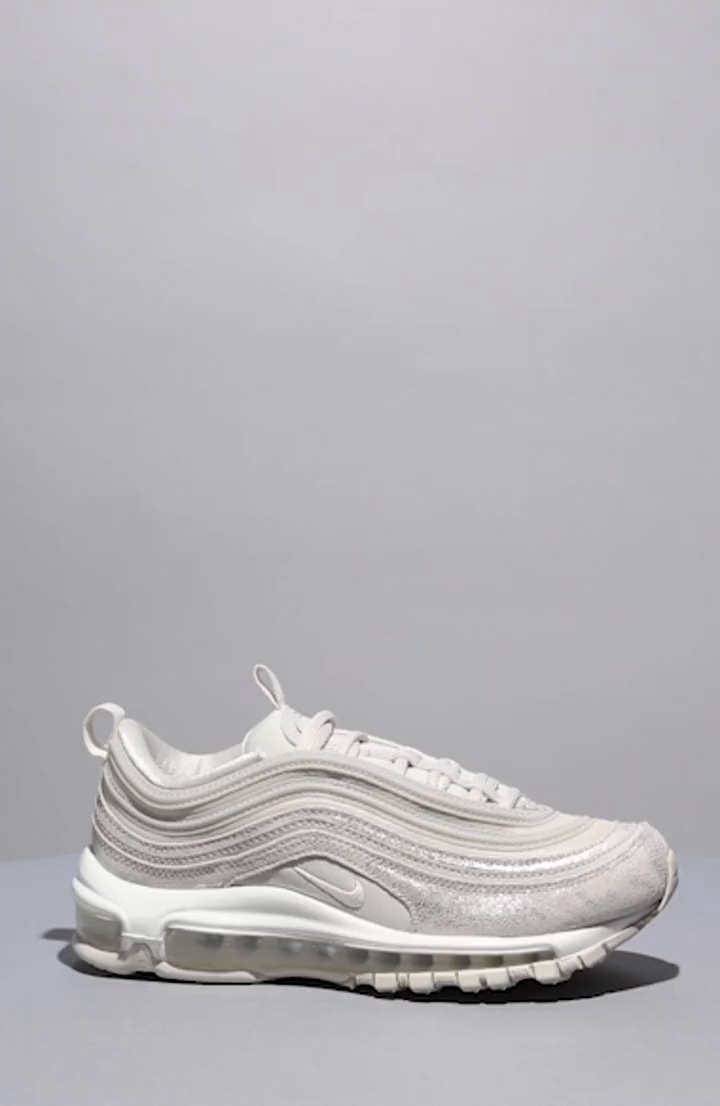 Womens airmax hotsell 97 white