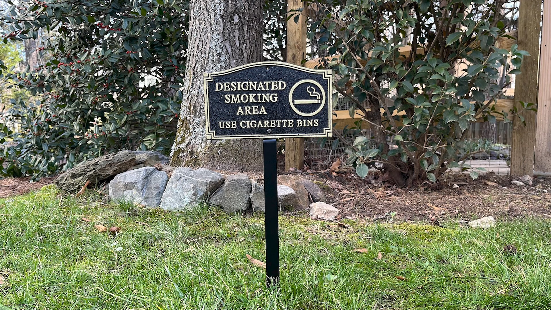 Designated Smoking Area WP-0027 Garden Boss Sign