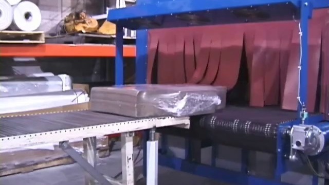 Continuous Motion Inline Automatic: Stacks of Corrugate  (SV144)