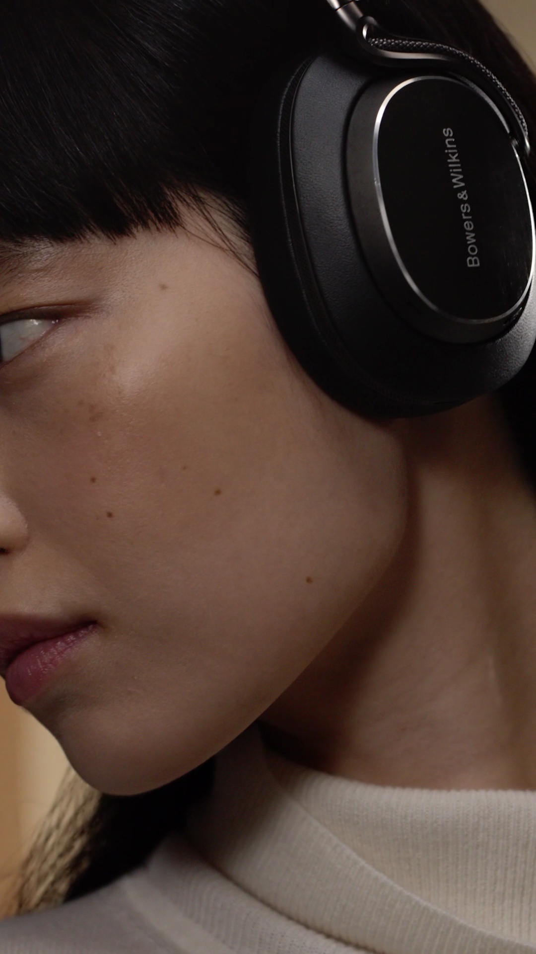 ワイヤレス・ヘッドフォン​ | Bowers & Wilkins - 日本