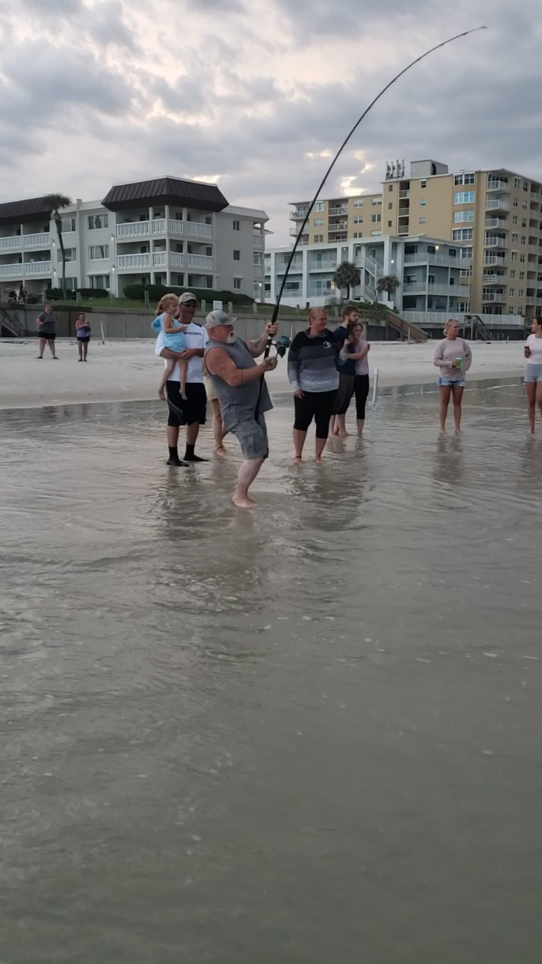 NSBSHARKHUNTERS New Smyrna Beach Fishing Report FishingBooker nsbsharkhunters-new-smyrna-beach-fishing-report-fishingbooker