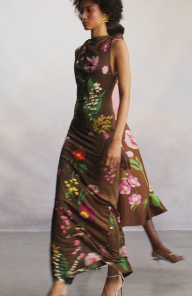 oscar de la renta prom dresses OSCAR DE LA RENTA Embroidered tulle gown