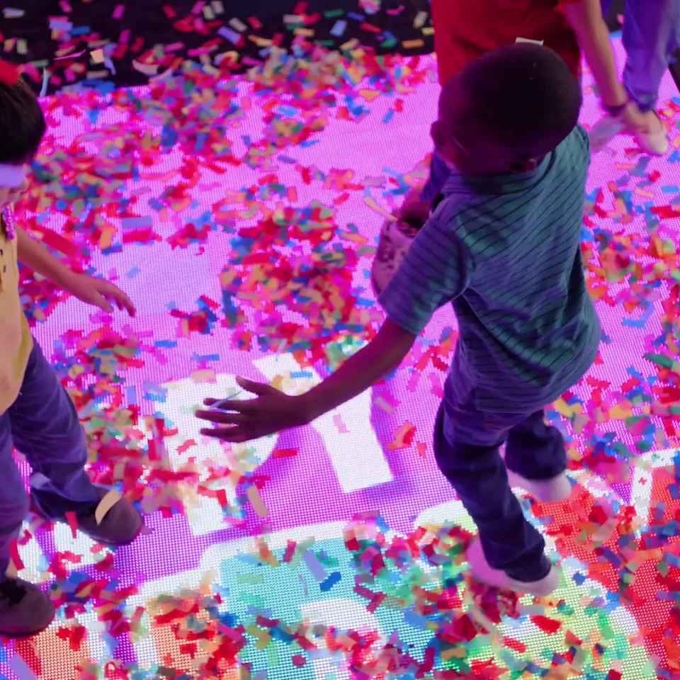 Website 1x1 dance floor v1.0, image size:960x960