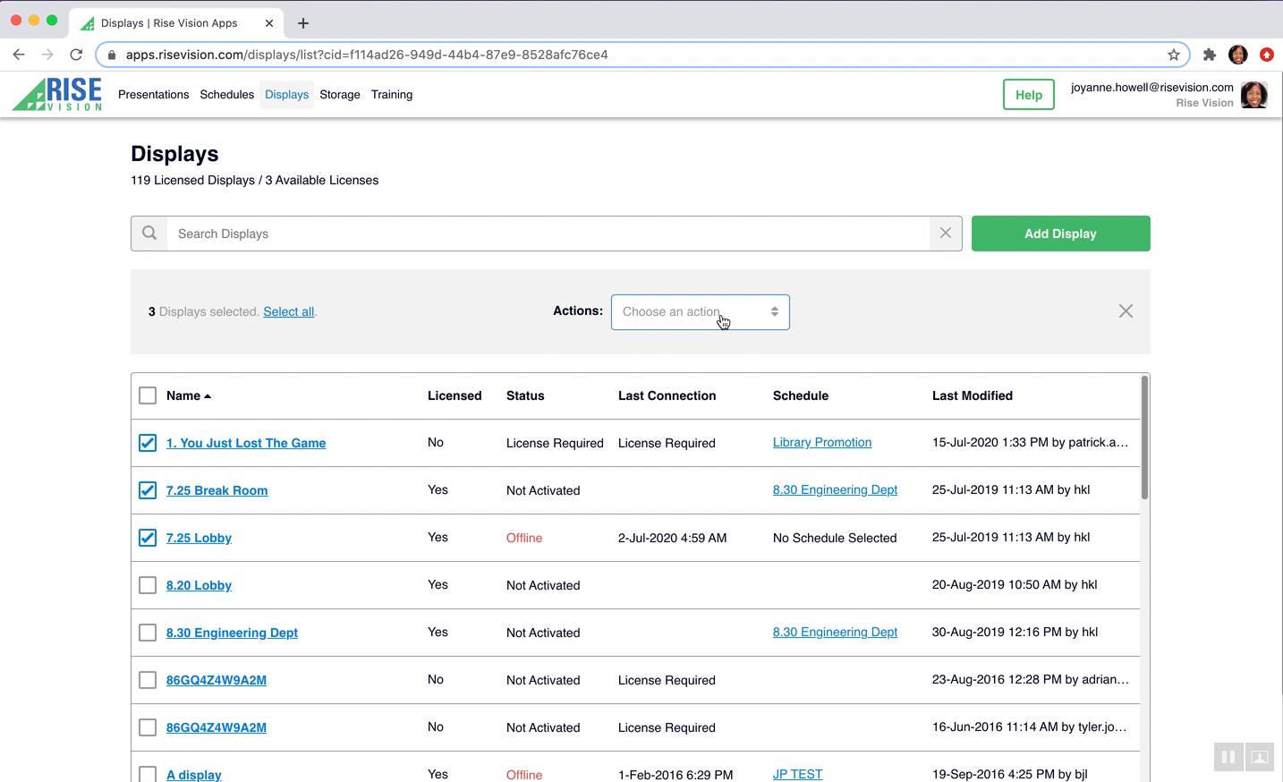 Display Bulk Actions Demo