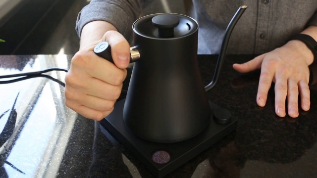 Fellow Stagg Pouring Kettle - Prima Coffee Equipment