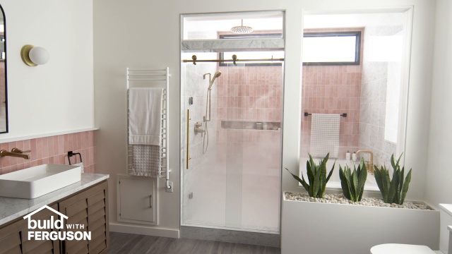 Outdoor faucet protector extends the outdoor shower sauna season
