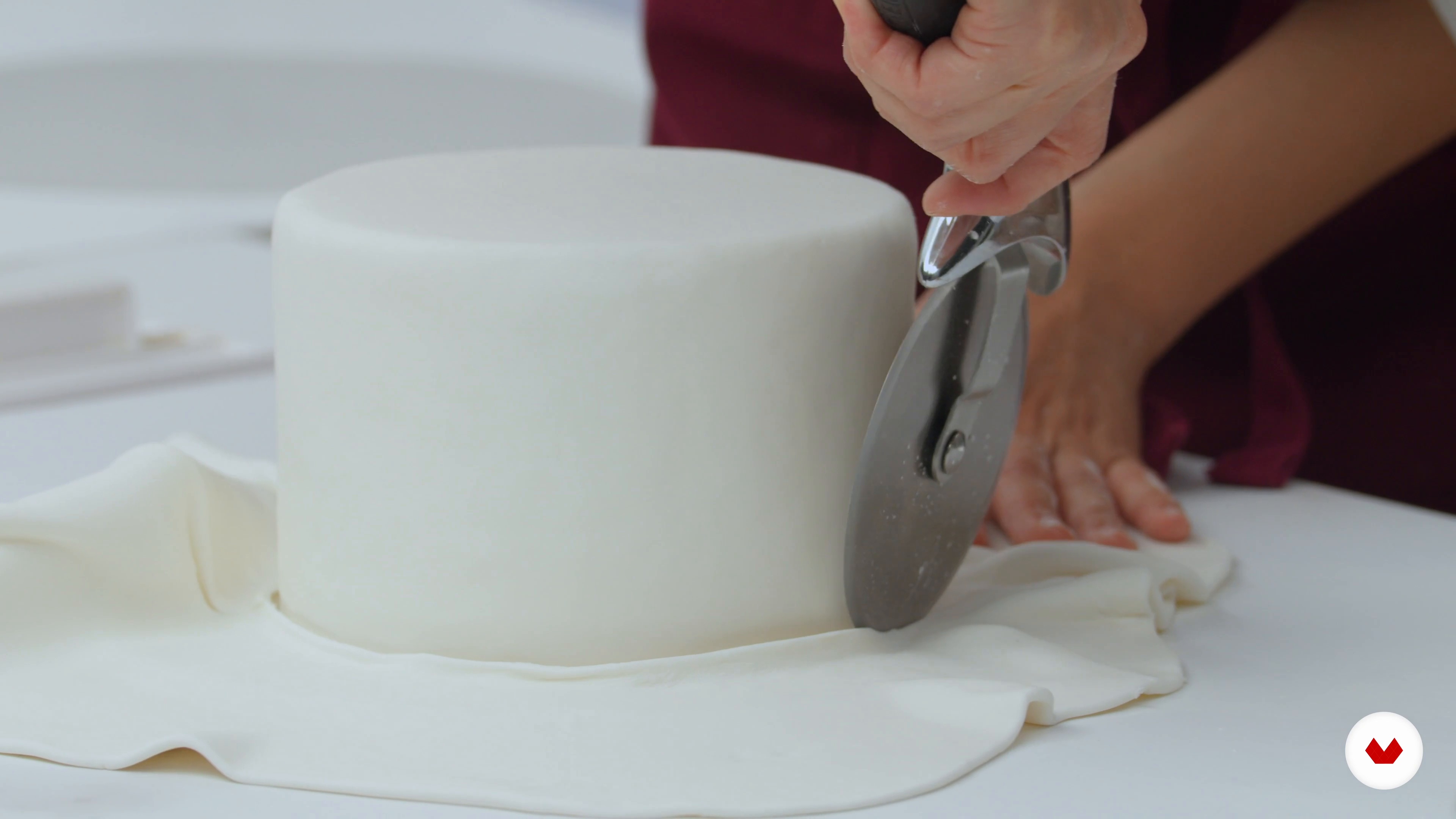 Online Course Cake Painting Techniques For Creating Edible Art Grace   4855809caa06435e3e899531f476781a 