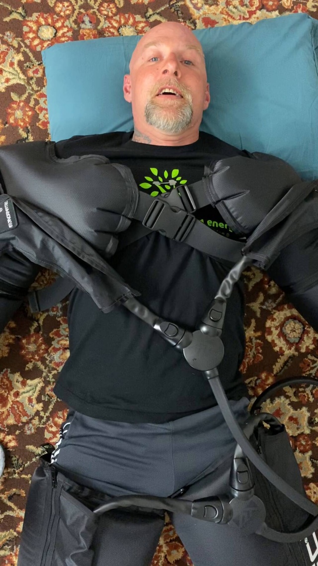 Compression therapy recovery suits, are they full of hot air?