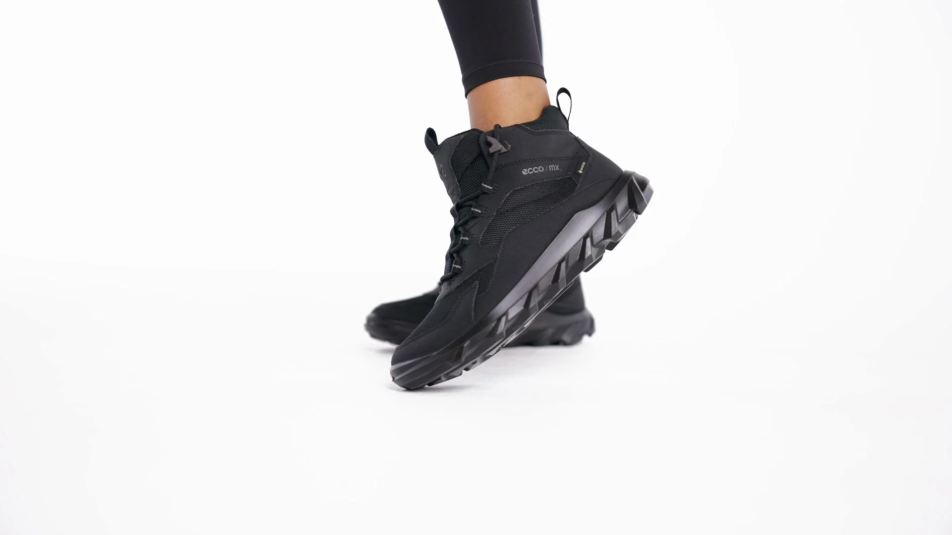 ecco mx w
