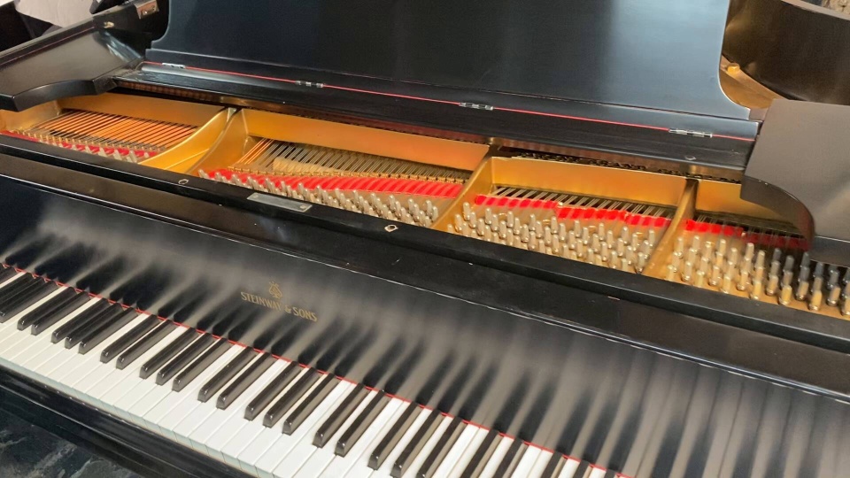 1913 Steinway Grand M