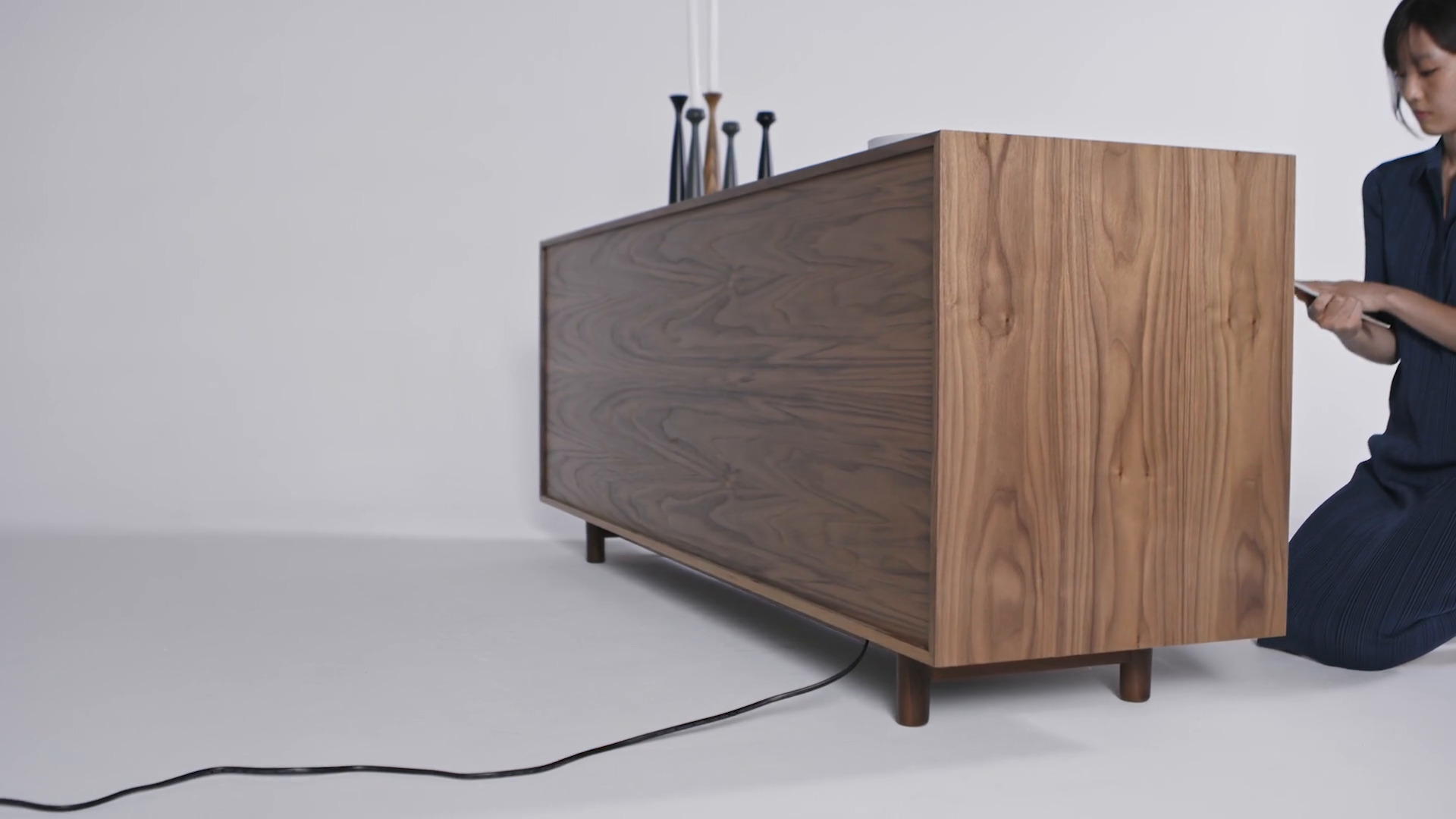 dwr credenza