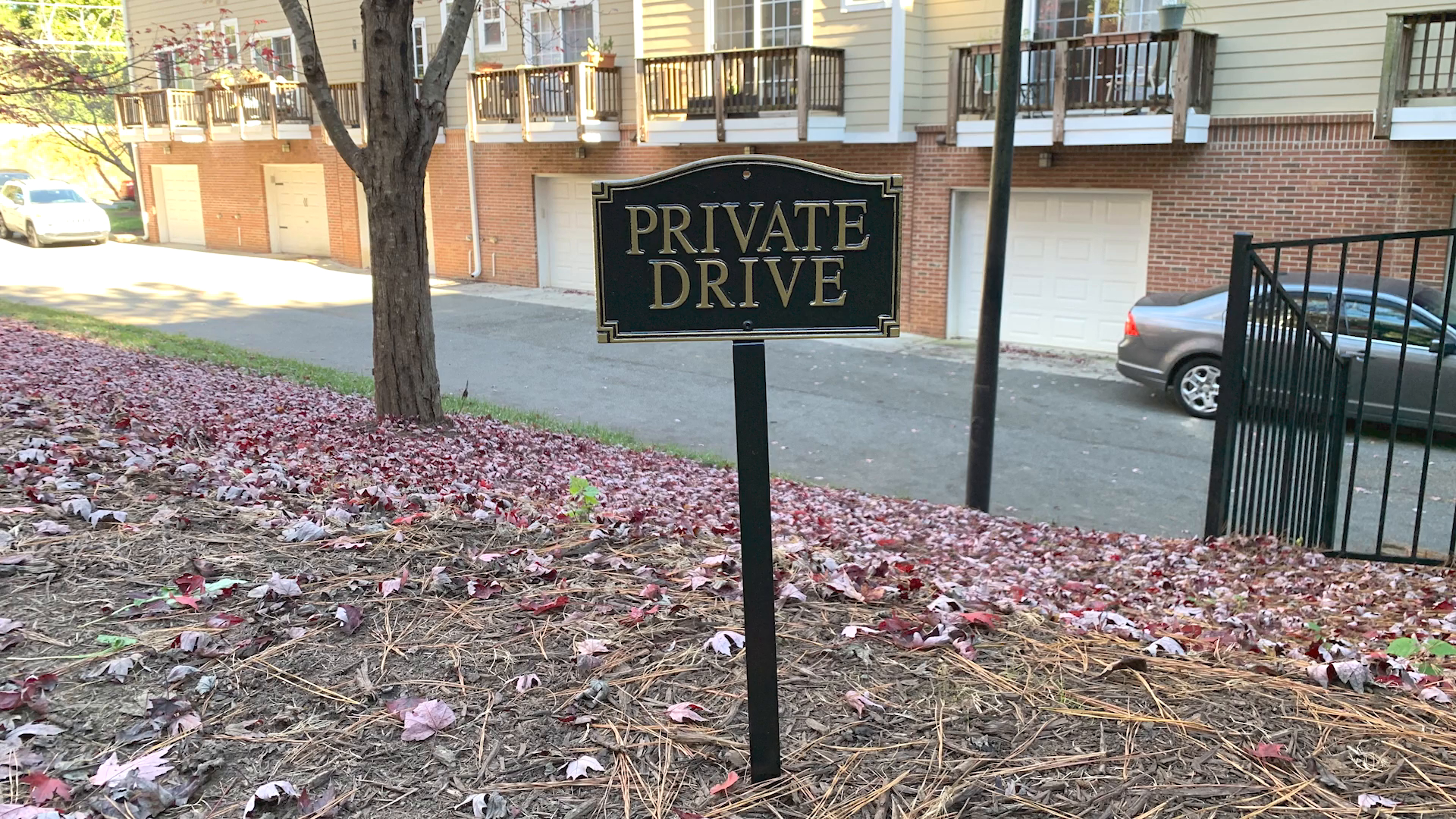 Private Drive Statement Plaque