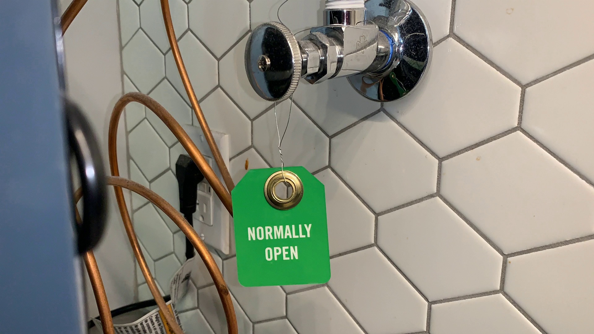 At-a-Glance Valve Tags