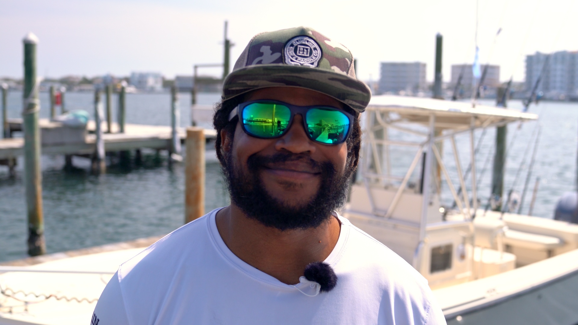 Business Card: 850 Charters?Capt. Jared