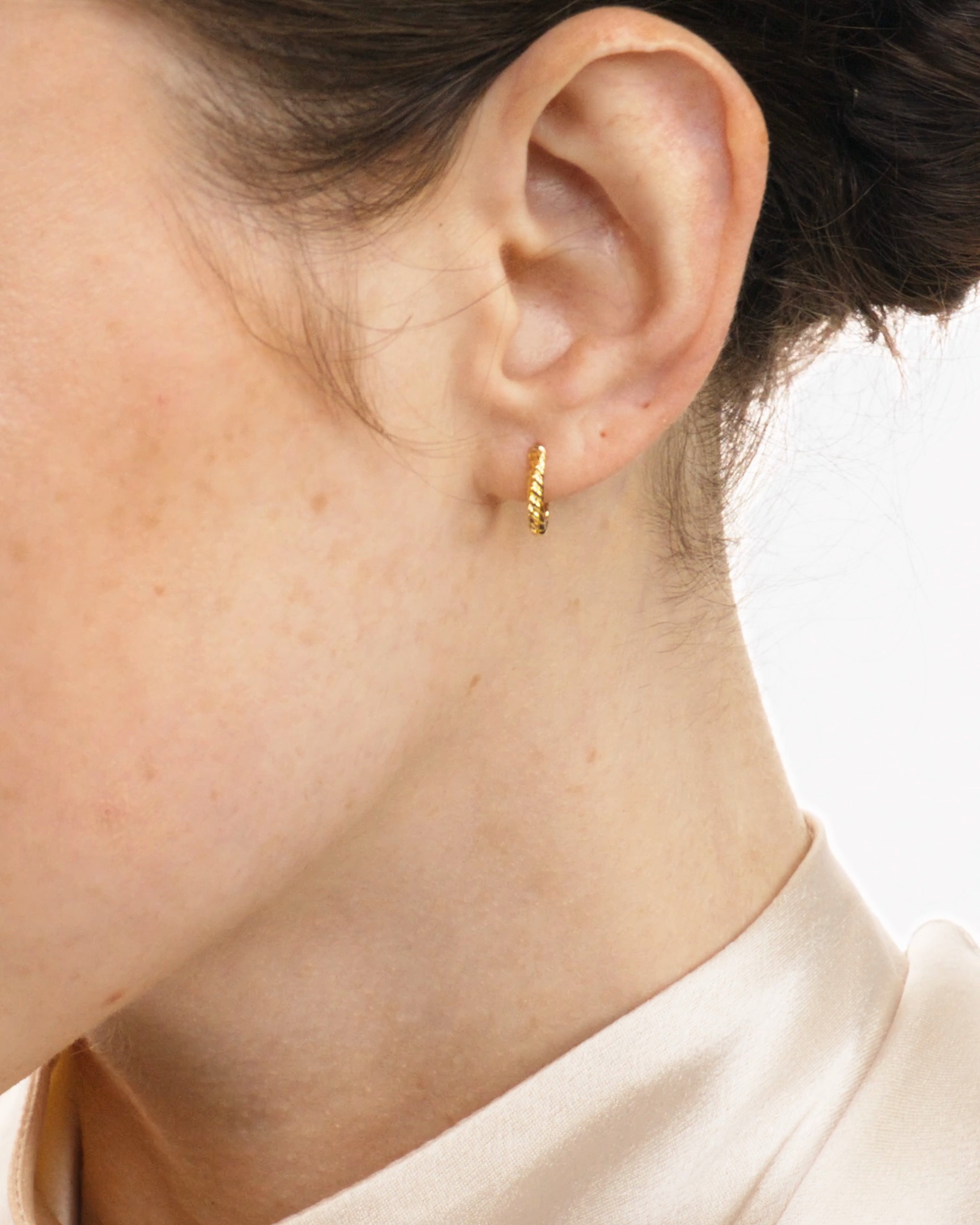 David Yurman Sculpted Cable Huggie Hoop Earrings | Nordstrom