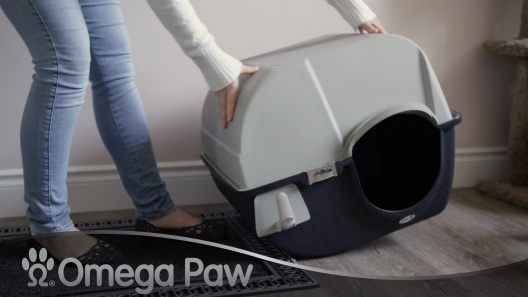 Omega Paw Easy Fill Roll 'n Clean Cat Litter Box