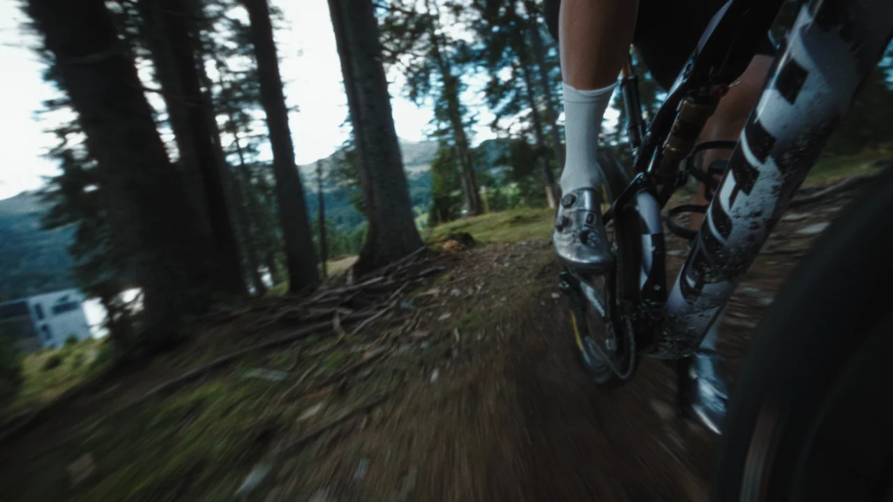 The All-New Anthem | XC Mountain Bike | | Giant Bicycles Japan 日本