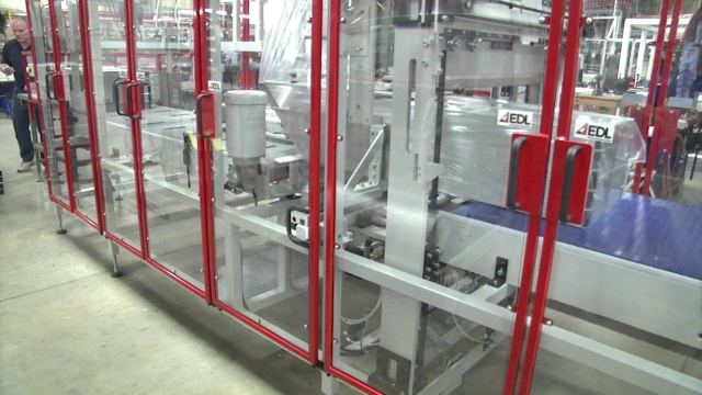 SV330 Inline Forming Shoe with Shrink Tunnel - Wrapping Plastic Shelving (45512)